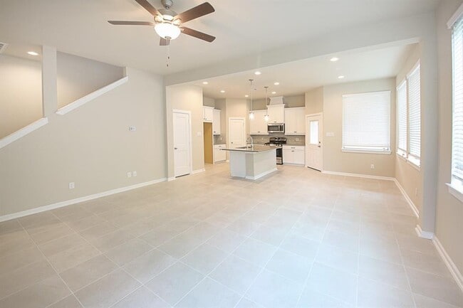 Building Photo - 244 N Spotted Fern Dr