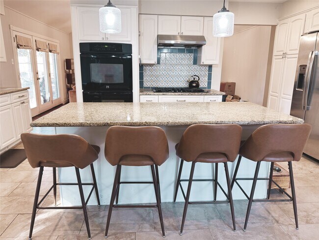 Foto del edificio - 10734 Glenfield Ct