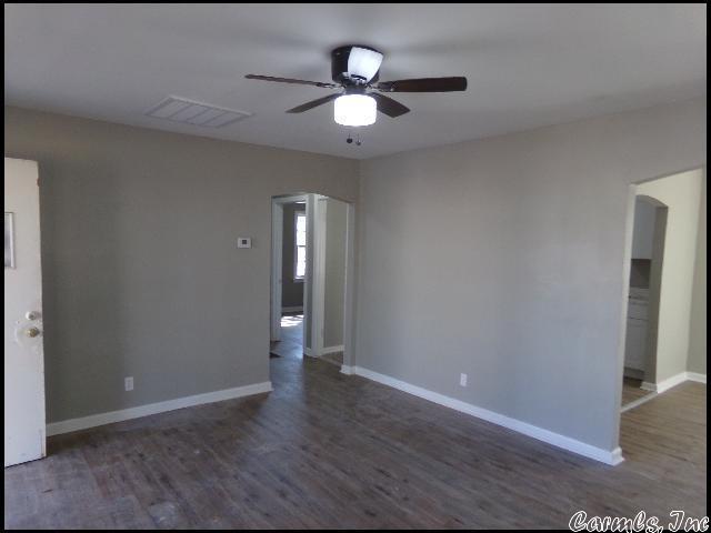Foto del edificio - 5105 W 23rd St
