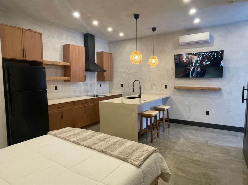 Foto principal - 13065 Doisy St
