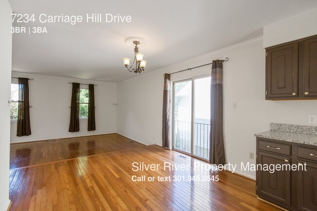 Building Photo - 7234 Carriage Hill Dr