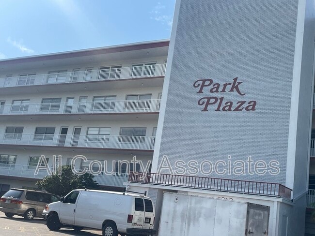 Building Photo - 5060 76th Ave N