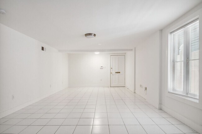 Building Photo - zddm716