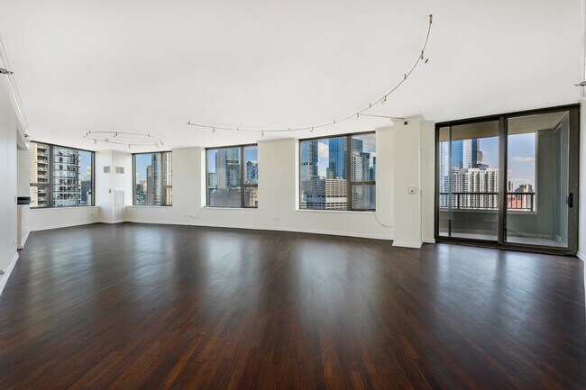 Foto del edificio - 501 N Clinton St