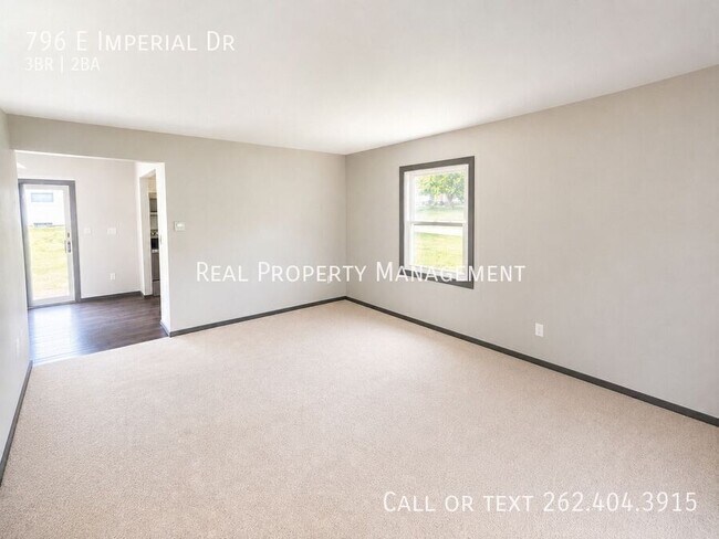 Foto del edificio - 796 E Imperial Dr
