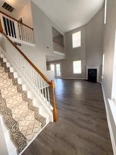 Building Photo - 242 Silver Ridge Dr