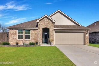 Building Photo - 101 Chestnut Oak Dr