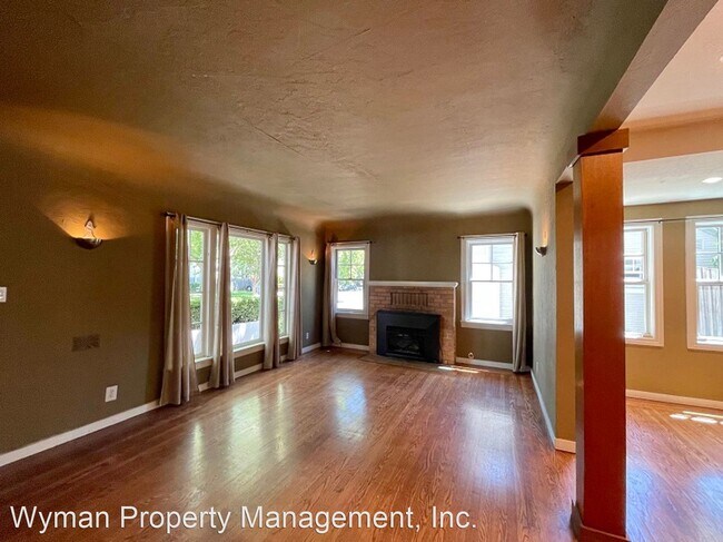 Building Photo - 2 br, 1 bath House - 1835 Brown Street