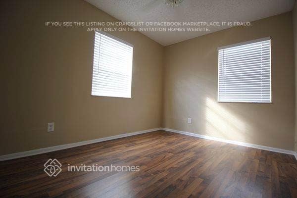 Foto del edificio - 6630 NW 24th Ct