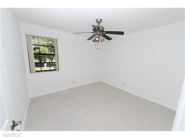 Foto del edificio - 3 br, 2 bath House - 3150 Leewood Ter Apt ...