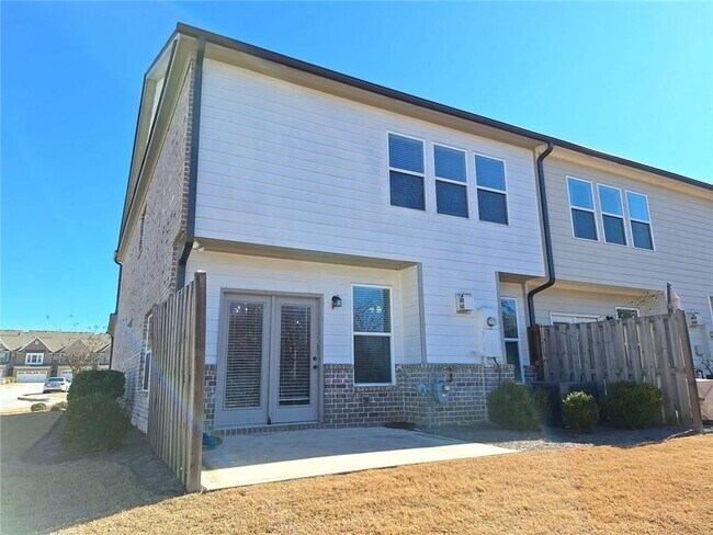 Foto del edificio - 2718 Morgan Creek Dr