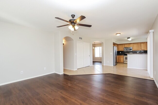 Building Photo - 2501 W Oberlin Way