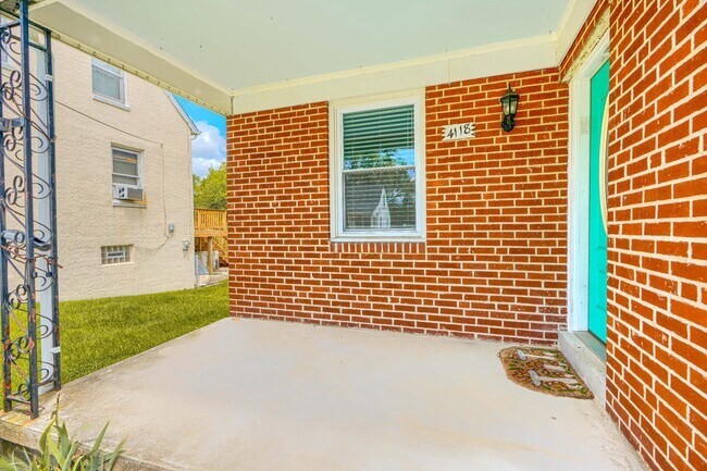 Foto del edificio - 4118 Slater Ave