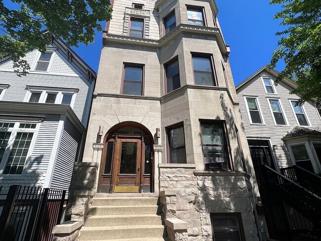 Building Photo - 3017 N Seminary Ave