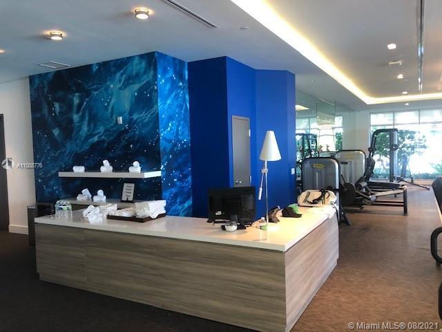 Foto del edificio - 17111 Biscayne Blvd