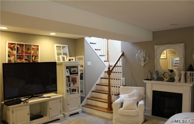 Foto del edificio - 80 Lone Oak Dr