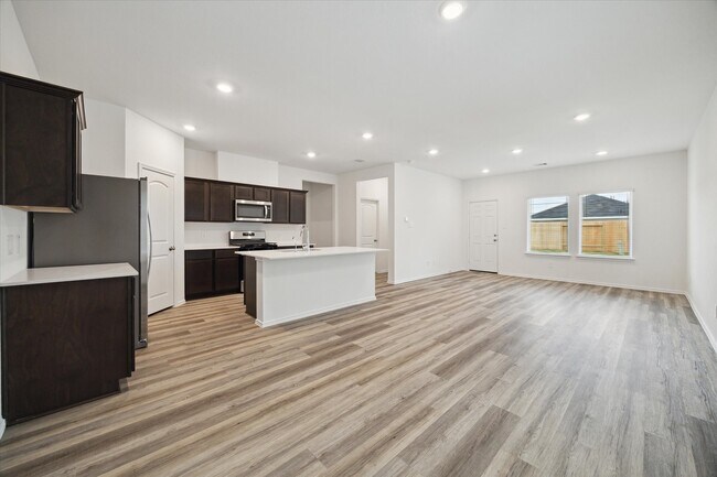 Foto del edificio - 1002 Concord Pointe Ln