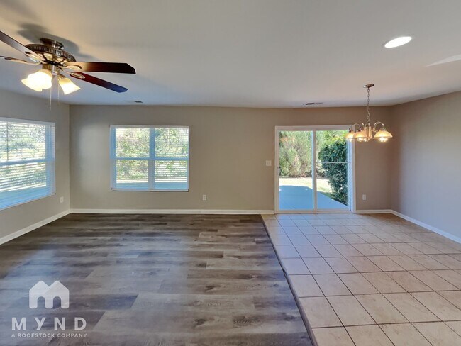 Building Photo - 10700 Parnie Ct