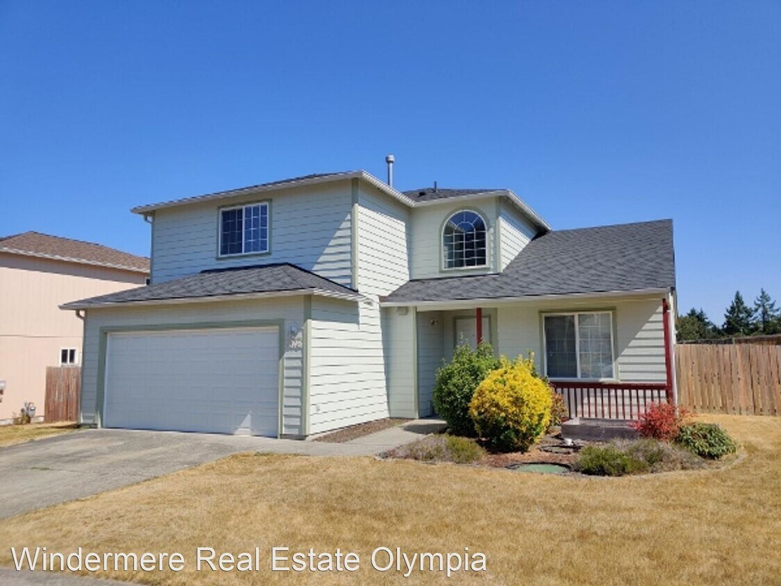 Primary Photo - 3 br, 2.5 bath House - 1016 Nepean Dr SE