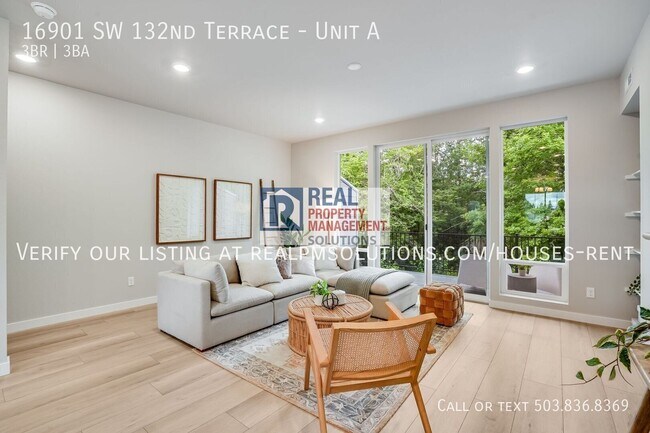Foto del edificio - 16901 SW 132nd Terrace