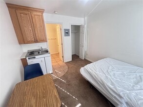 Building Photo - 1675 S State St