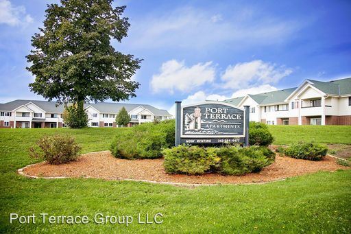 Primary Photo - 1565 W Portview Dr