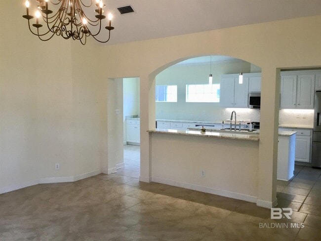 Building Photo - 112 Kensington Ct