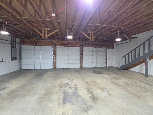 Foto del edificio - 105 Becky Dr