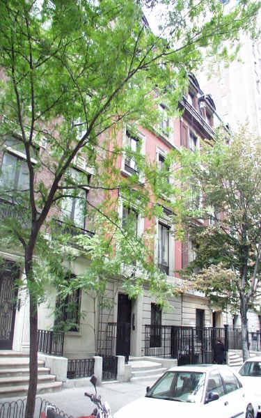 Building Photo - 32 W 86th St