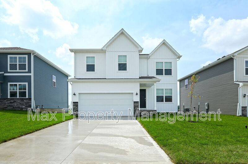 Foto principal - 2452 SE Creekhill Way
