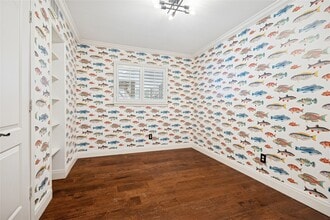 Building Photo - 5823 Valkeith Dr