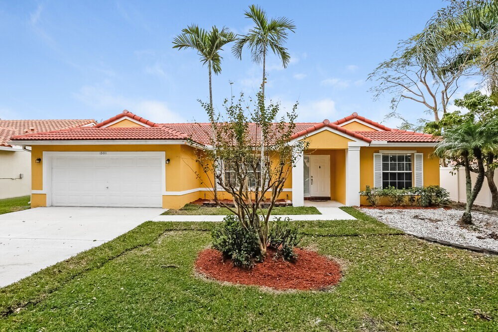 Foto principal - 13011 SW 20th St