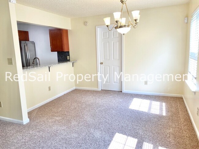 Foto del edificio - Cobblestone Chase Townhouse for Rent!!