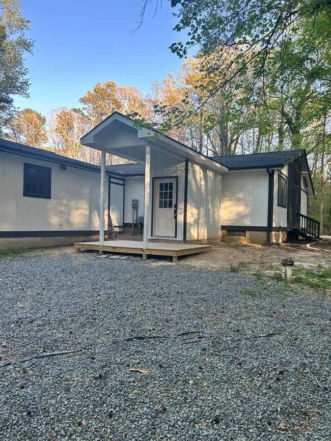 Building Photo - 24934 Patriots Way, Unit A