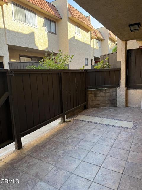 Building Photo - 108 N Chapel Ave