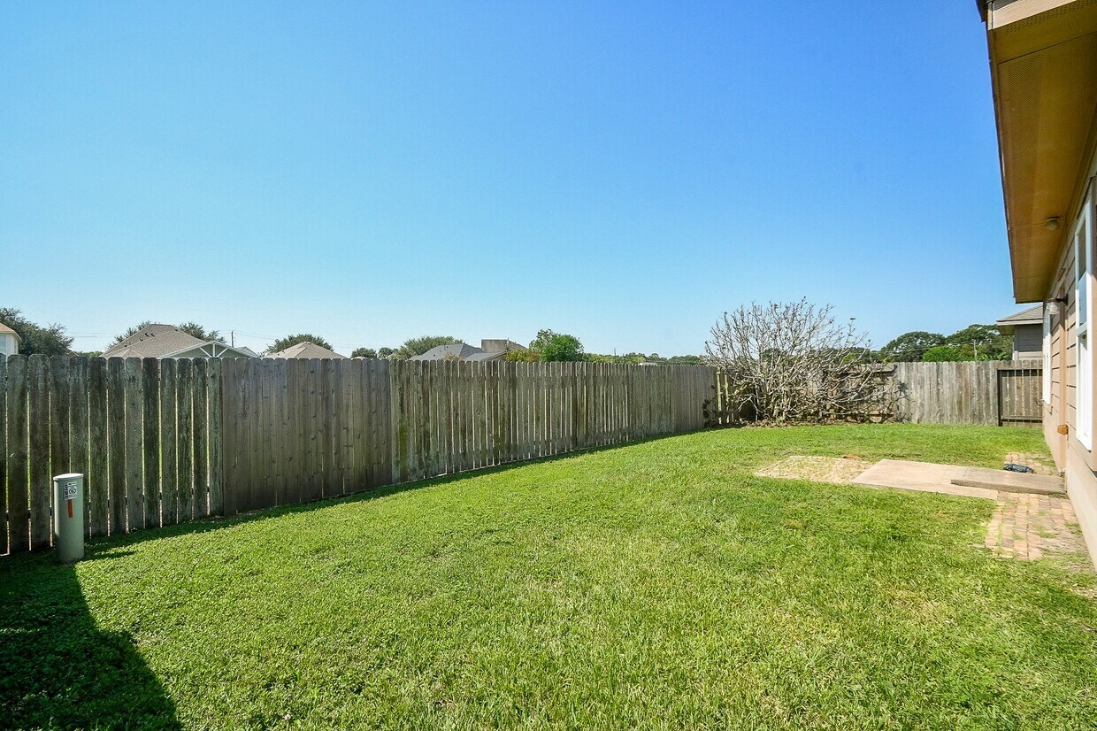 Foto del edificio - 3318 Grand Cane Ln
