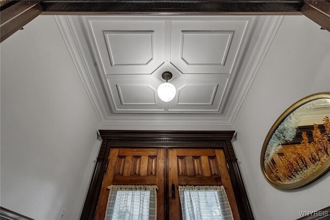 Building Photo - 45 St Johns Pl