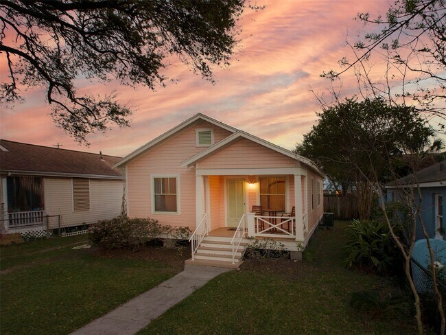 Foto del edificio - 5111 Ave Q 1/2