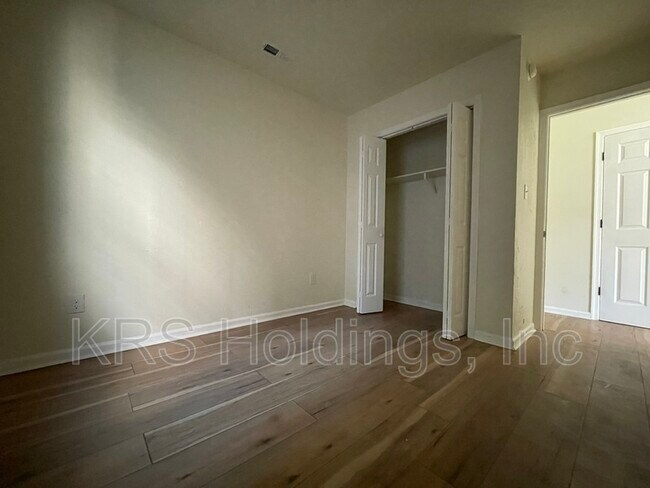 Foto del edificio - 722 20th St