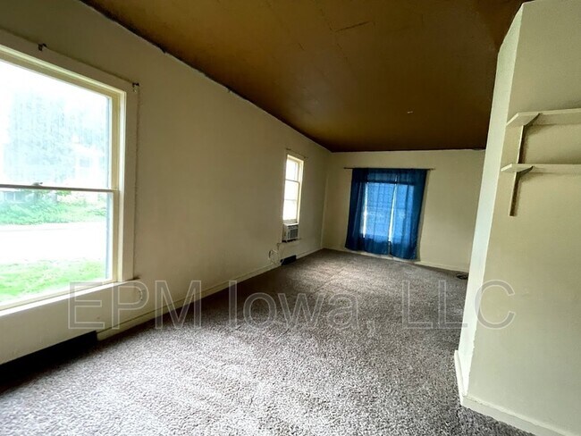 Foto del edificio - 926 W 3rd St