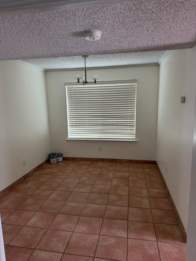 Foto del edificio - 3770 W Barstow Ave