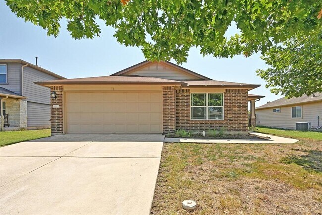 Building Photo - 411 Langely