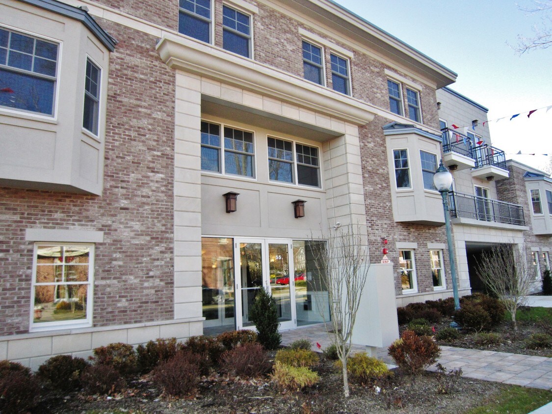 55 Patterson St Unit 305, Hillsdale, NJ 07642 55 Patterson St