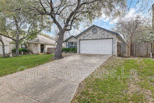 Building Photo - 6414 Maverick Oak Dr
