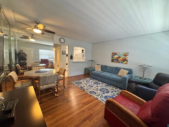 Foto del edificio - 2001 S Ocean Dr