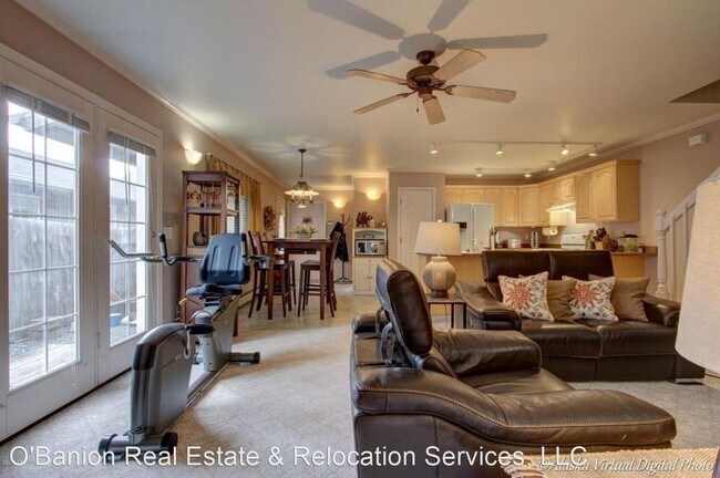 Building Photo - 2 br, 2.5 bath House - 16613 Rivers Edge Lane