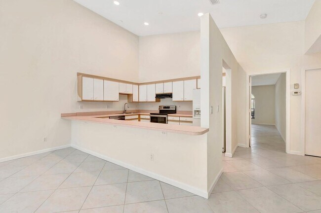Foto del edificio - 3121 Florida Blvd