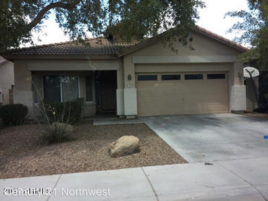 Foto principal - 3 br, 2 bath House - 11642 W Monroe St