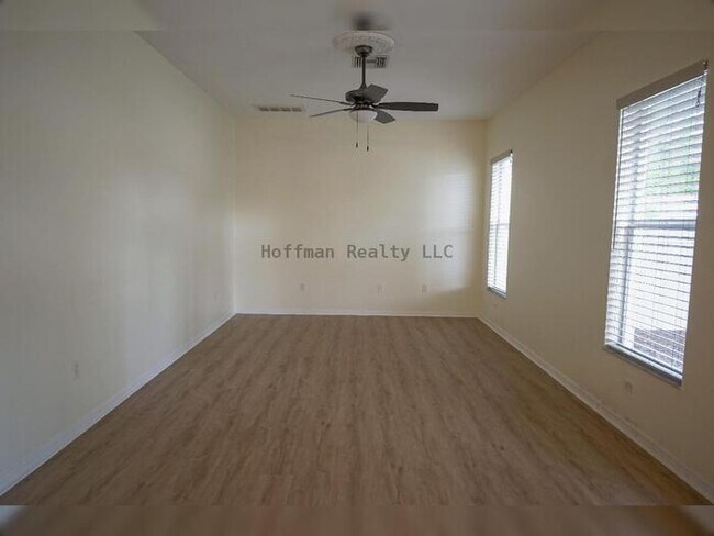 Building Photo - SOUTH TAMPA ? 2-STORY HOUSE, 4-BED, 2.5 BA...