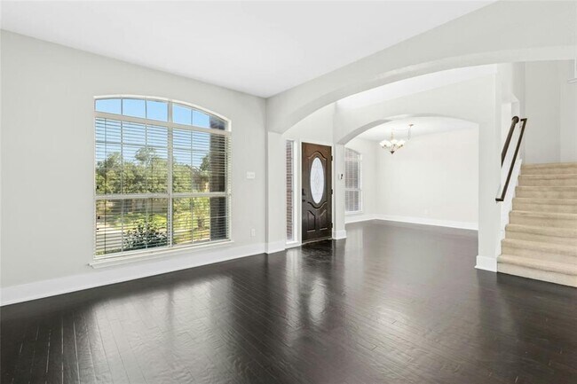 Foto del edificio - 6805 Breezy Pass